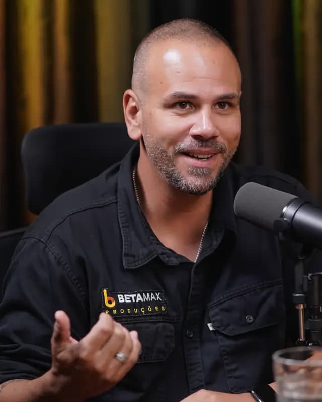 Fábio Laje — Marketing Digital e Posicionamento Digital