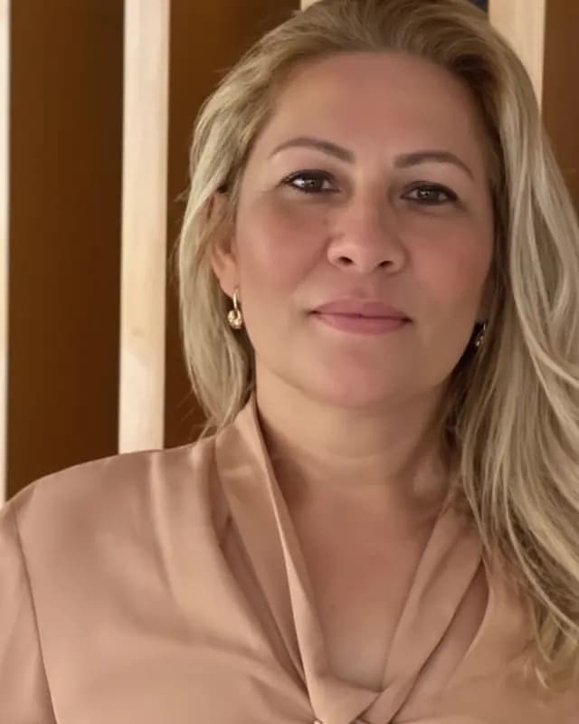 Maria da Penha — Mestre em Engenharia de Transportes pelo IME; professora universitária